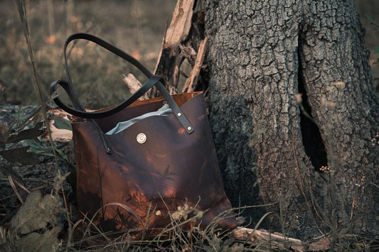 Giving a Handbag as a Gift? 5 Reasons to Choose Leather - Over Under Clothing